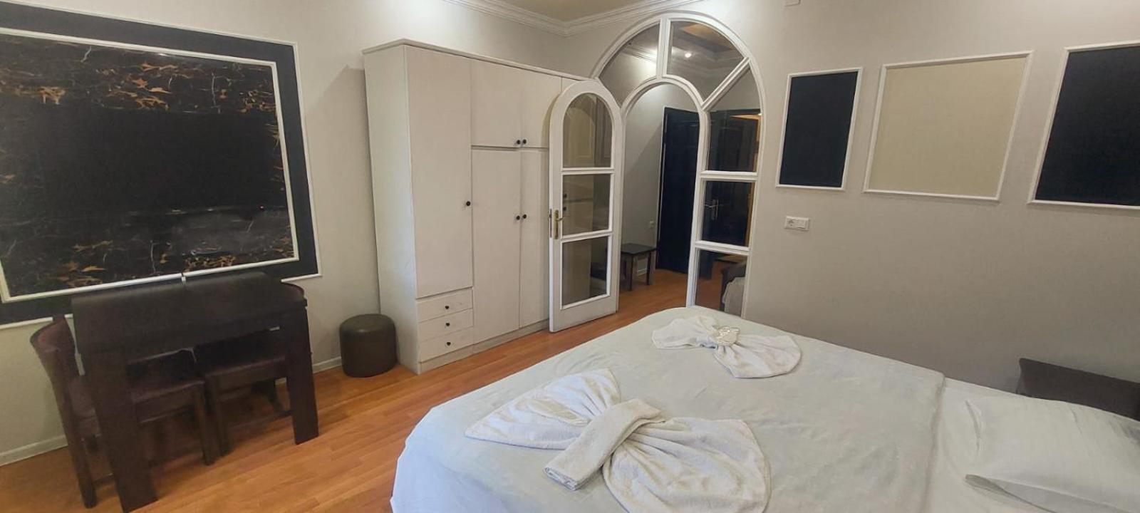 Metrepol Hotel Batumi Eksteriør bilde