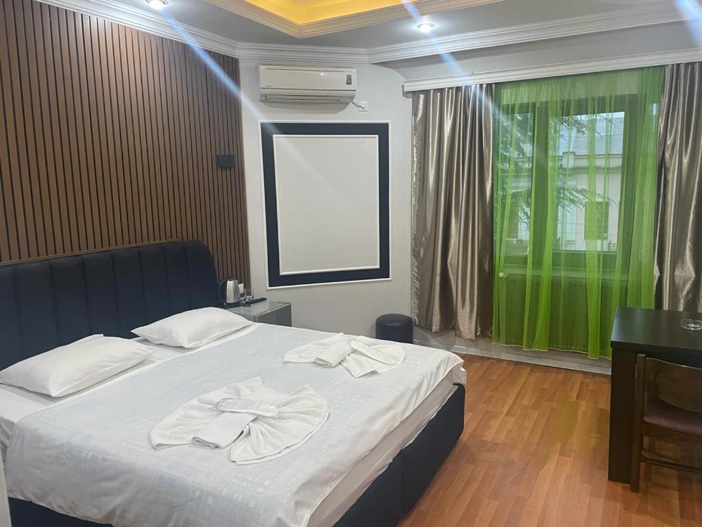 Metrepol Hotel Batumi Eksteriør bilde