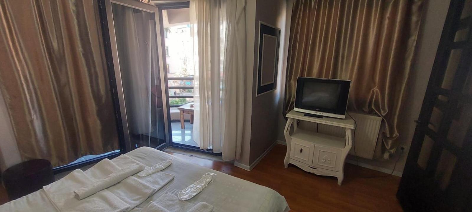 Metrepol Hotel Batumi Eksteriør bilde